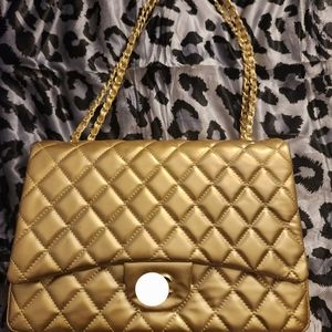 Beautiful Gold Fashion Purse